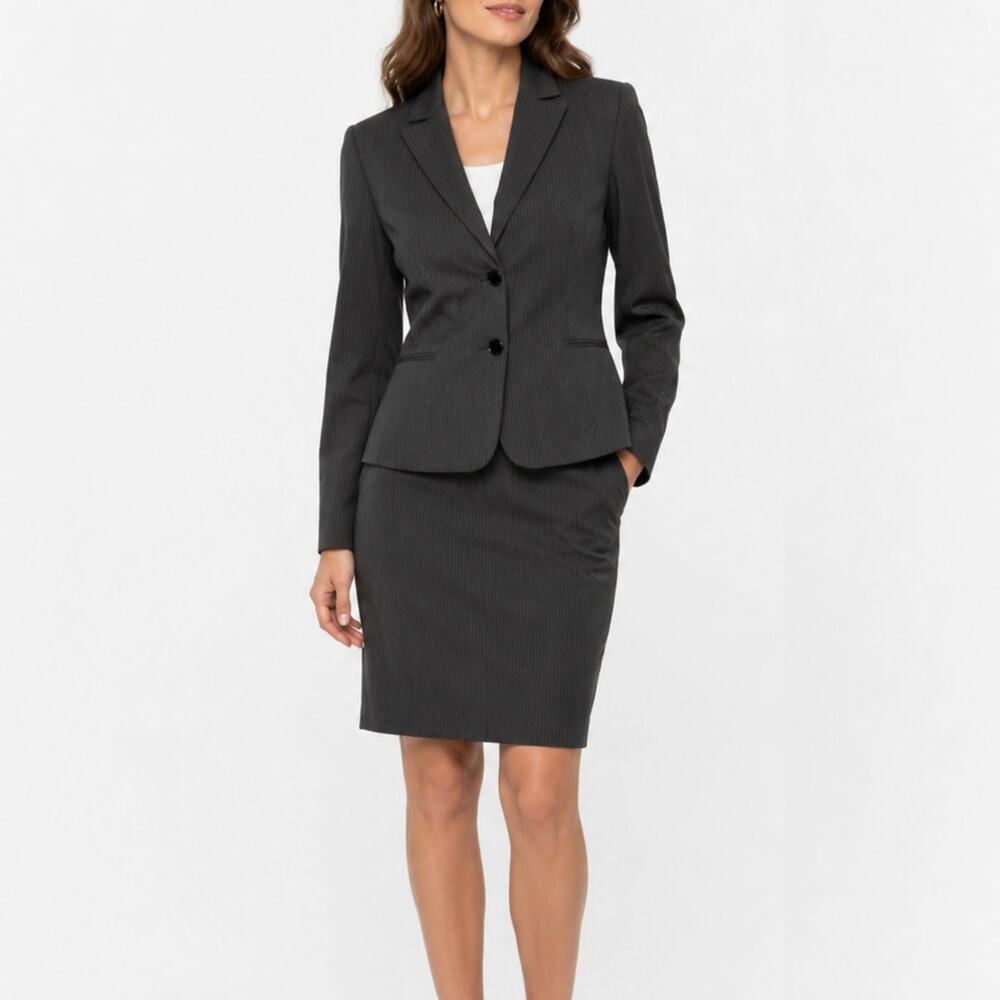 Tahari Charcoal Gray Pinstripe Skirt Suit Blazer & Pencil Skirt Set Size 2 XS